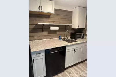 1050 21st Avenue NW #66, Hickory, NC 28601 - Photo 11