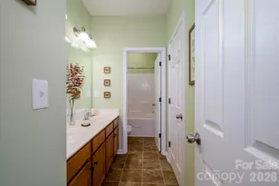 4004 La Crema Dr, Charlotte, NC 28214 - Photo 29