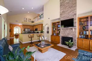 4004 La Crema Dr, Charlotte, NC 28214 - Photo 15