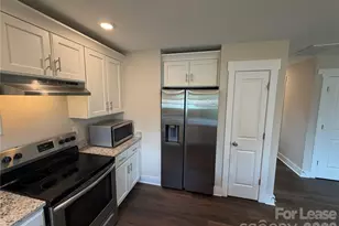 1204 W Airline Ave, Gastonia, NC 28052 - Photo 7