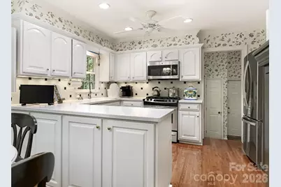 245 Medearis Drive, Charlotte, NC 28211 - Photo 15