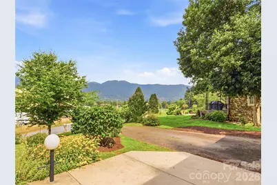 279 Longview Drive, Waynesville, NC 28786 - Photo 9