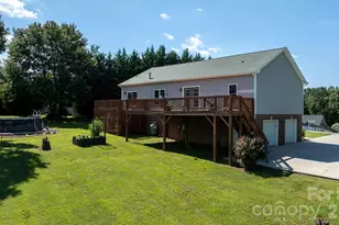5395 Stonegate Farm Dr, Granite Falls, NC 28630 - Photo 3
