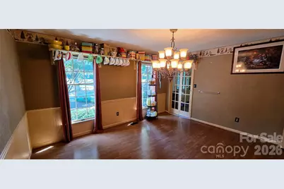 3110 Ninth Tee Drive, Newton, NC 28658 - Photo 7