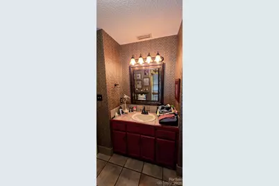 3110 Ninth Tee Drive, Newton, NC 28658 - Photo 31