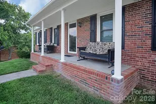 1950 Brownstone Ct, Gastonia, NC 28054 - Photo 5