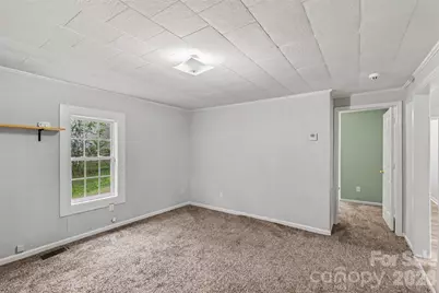 317 James Street, Gastonia, NC 28052 - Photo 15