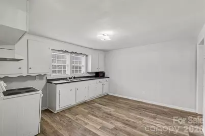 317 James Street, Gastonia, NC 28052 - Photo 9