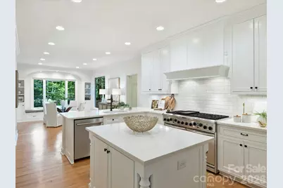 4610 Messian Court, Charlotte, NC 28210 - Photo 19
