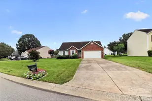 4619 Winterberry Ln, Monroe, NC 28110 - Photo 3