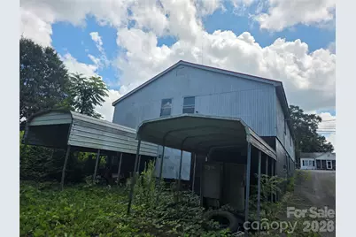 214 E Trade Street, Dallas, NC 28034 - Photo 15