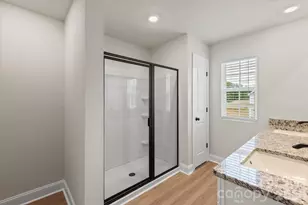 8125 Cravat Ct, Charlotte, NC 28215 - Photo 17