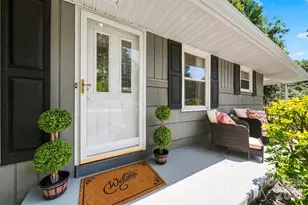 1518 11th St NW, Hickory, NC 28601 - Photo 3