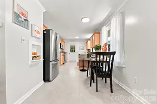 1518 11th St NW, Hickory, NC 28601 - Photo 9