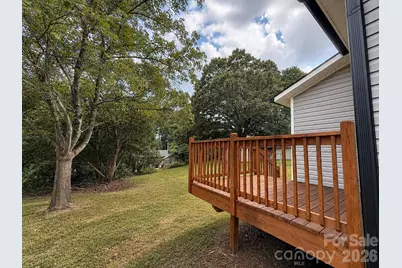 2449 Myrtle Avenue, Gastonia, NC 28052 - Photo 5