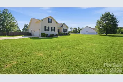 416 Stacy Lane, York, SC 29745 - Photo 5