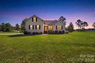 416 Stacy Ln, York, SC 29745 - Photo 3