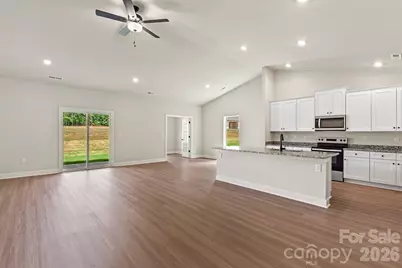 8203 Cravat Court, Charlotte, NC 28215 - Photo 5