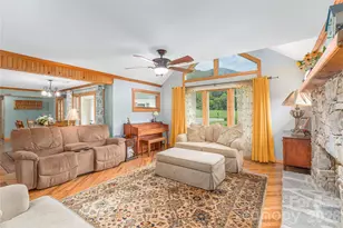 1075 Moody Farm Rd, Maggie Valley, NC 28751 - Photo 7