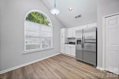 9720 Mattforest Circle, Charlotte, NC 28277 - Photo 25