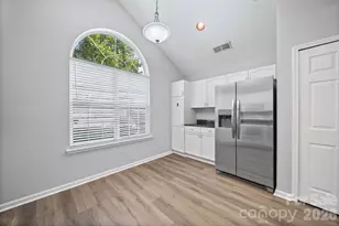 9720 Mattforest Cir, Charlotte, NC 28277 - Photo 25