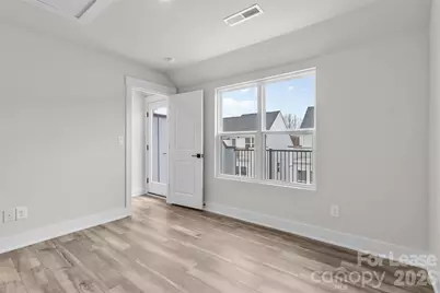 1011 Kokomo Lane, Charlotte, NC 28206 - Photo 17