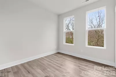 1011 Kokomo Lane, Charlotte, NC 28206 - Photo 13