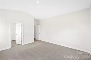 8113 Cravat Ct, Charlotte, NC 28215 - Photo 9