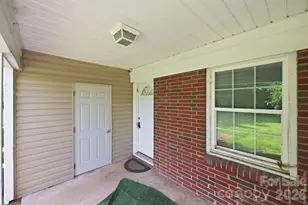 1400 Lasalle St, Charlotte, NC 28216 - Photo 33