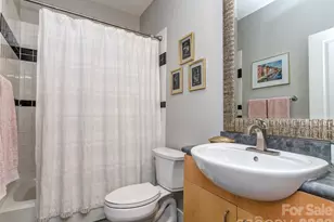 664 Garden District Dr, Charlotte, NC 28202 - Photo 11