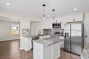 3208 Boyd St, Charlotte, NC 28208 - Photo 7