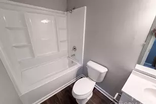 528 Kentbrook Dr, Charlotte, NC 28213 - Photo 13