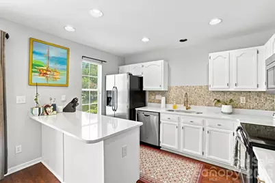 9014 Four Mile Creek Road, Charlotte, NC 28277 - Photo 9