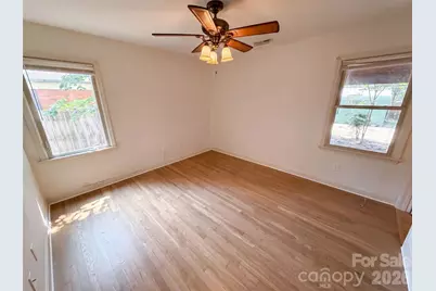 713 Ridgedale Court, Charlotte, NC 28206 - Photo 15