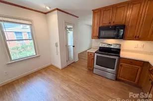 713 Ridgedale Ct, Charlotte, NC 28206 - Photo 9