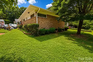 1117 Opal St, Charlotte, NC 28208 - Photo 25