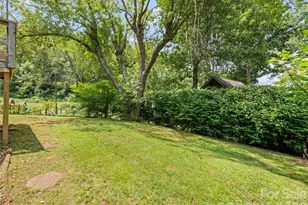 206 Terrell Cove Rd, Canton, NC 28716 - Photo 9