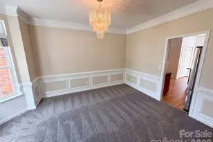2318 Phlox Ct, Charlotte, NC 28213 - Photo 7
