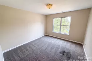 2318 Phlox Ct, Charlotte, NC 28213 - Photo 17