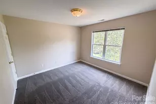 2318 Phlox Ct, Charlotte, NC 28213 - Photo 15