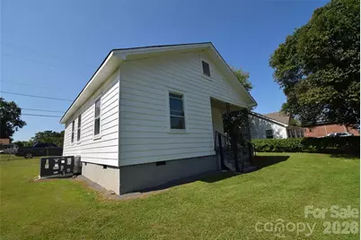 714 A Street, Bessemer City, NC 28016 - Photo 3