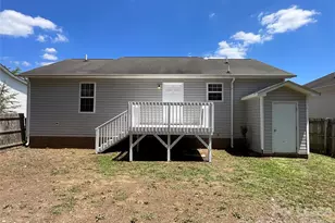2002 Joseph McNeil Ave, Greensboro, NC 27405 - Photo 15