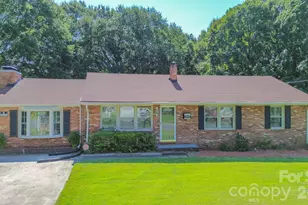 1708 Belmar Dr, Gastonia, NC 28052 - Photo 1