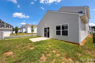 4104 Stoneygreen Ln, Charlotte, NC 28215 - Photo 23