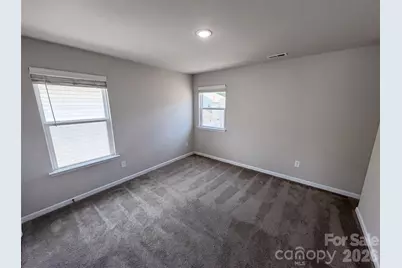 4104 Stoneygreen Lane, Charlotte, NC 28215 - Photo 15