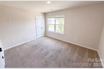 4104 Stoneygreen Lane, Charlotte, NC 28215 - Photo 13
