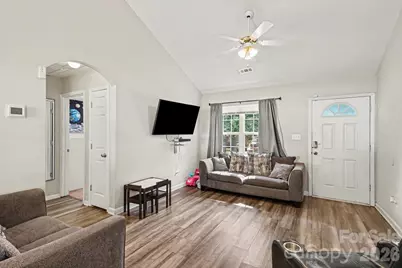 1240 Log Cabin Road, Charlotte, NC 28213 - Photo 5
