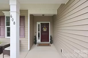 608 Augustus Lane, Mount Holly, NC 28120 - Photo 3