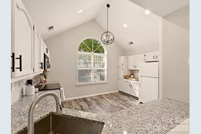8810 Scotch Heather Way, Charlotte, NC 28277 - Photo 13