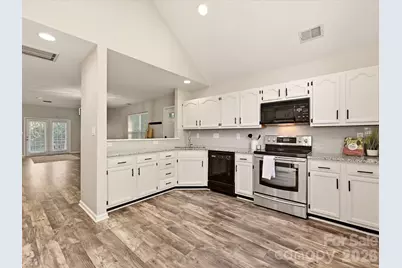 8810 Scotch Heather Way, Charlotte, NC 28277 - Photo 15